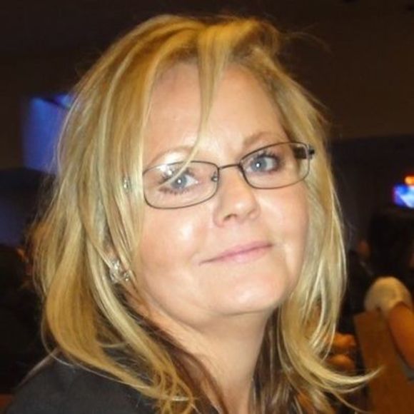 Meet your Posher, Cindy - Picture 1 of 1